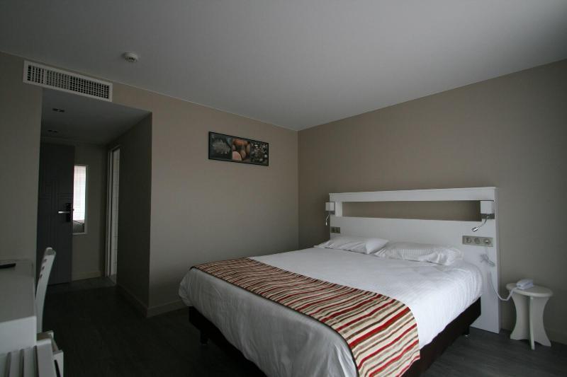 Hotel Valencia Хендае Екстериор снимка