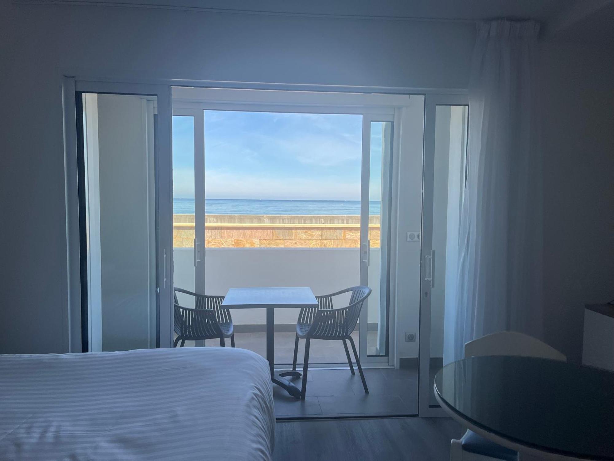 Hotel Valencia Хендае Екстериор снимка