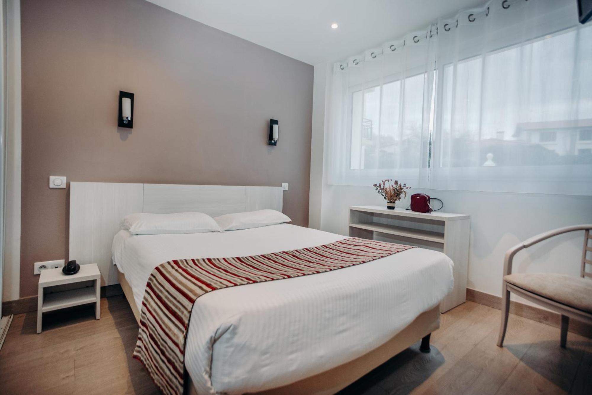 Hotel Valencia Хендае Екстериор снимка